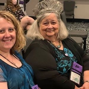 Meet your Posher, Cathy